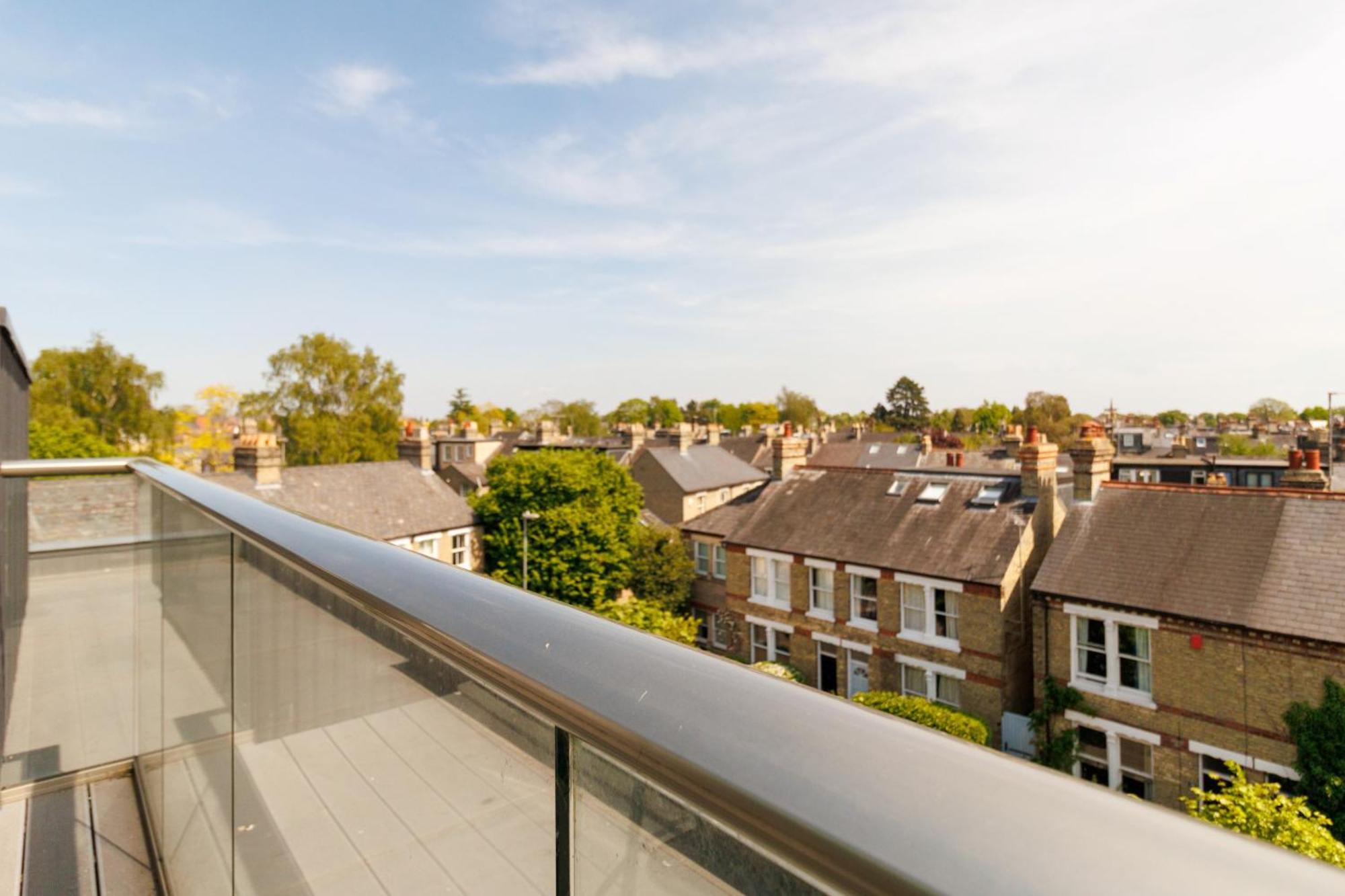 City Centre, Sleeps 7, Stunning Views & Parking, Interconnected Rooms Long Stay Work Contractor Leisure, Diamond Penthouse CBG Eksteriør bilde